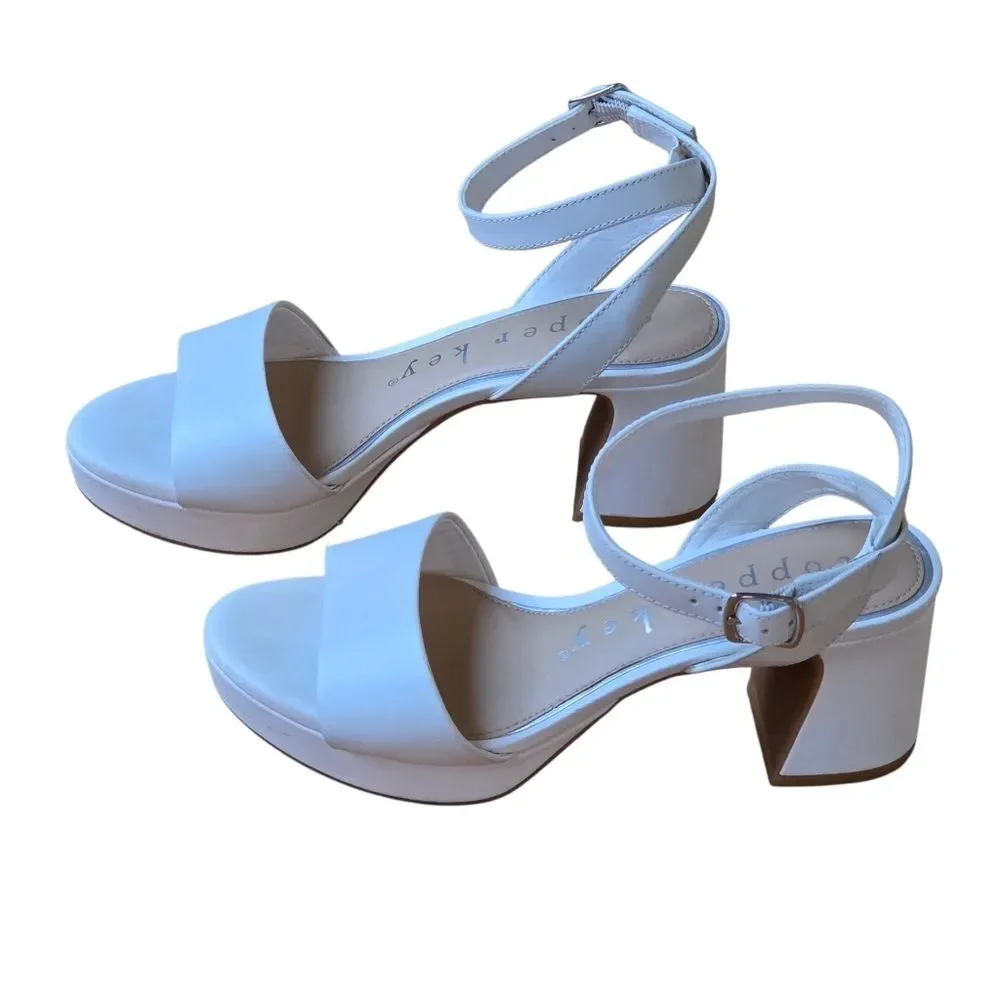 Copper Key Adore Leather Platform Sandals size 7.5 White